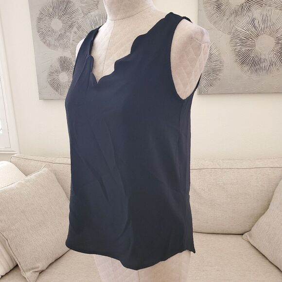 Gibson Savannah Scallop Neck Tank - size XS in Black - Picture 7 of 14